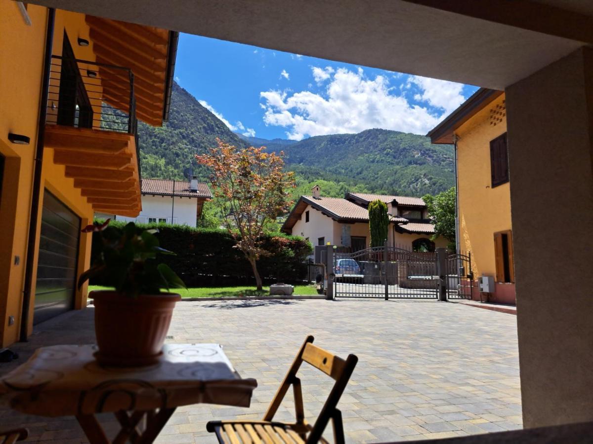 La Maison De Chantal Fenis Bagian luar foto