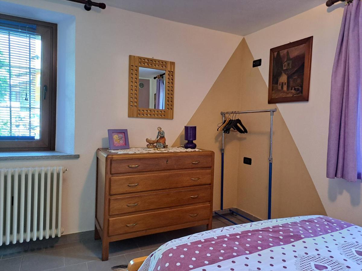 La Maison De Chantal Fenis Bagian luar foto